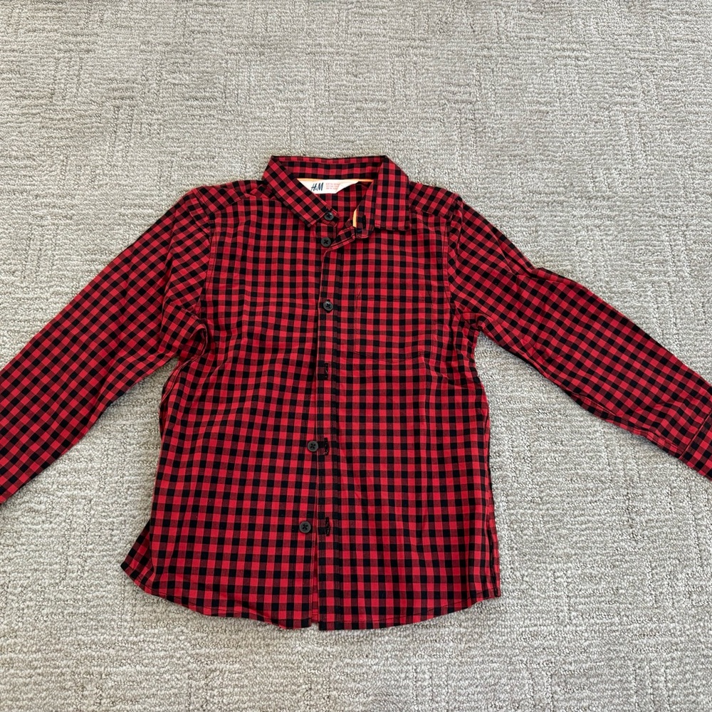 H&M Kids Black and Red Plaid Button-Down Shirt 5-6 years